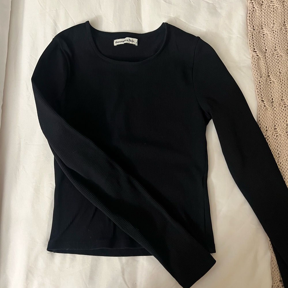 Abercrombie Black Long Sleeve Rib Baby Tee